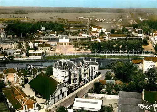 AK / Ansichtskarte Saint Dizier_Haute Marne La Chambre de Commerce et la Gare Vue aerienne Saint Dizier Haute Marne