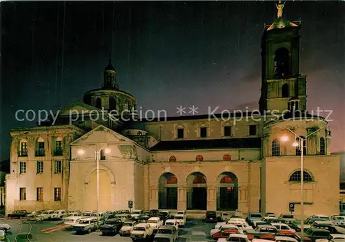 AK / Ansichtskarte Catanzaro Piazza Duomo di notte Catanzaro