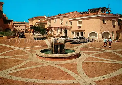 AK / Ansichtskarte Porto_Cervo Brunnen Platz Porto Cervo