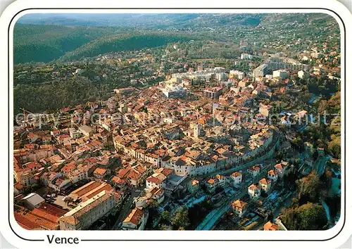 AK / Ansichtskarte Vence la Jolie Vue aerienne Vence la Jolie