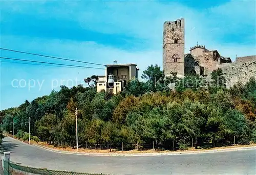 AK / Ansichtskarte Erice Torre campanaria e stazione della funivia Erice