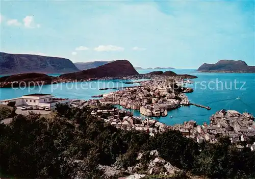 AK / Ansichtskarte Alesund Utsikt fra Aksla Alesund