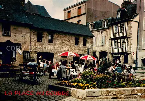 AK / Ansichtskarte Quimper Les vieux quartiers et la Place au Beurre Quimper