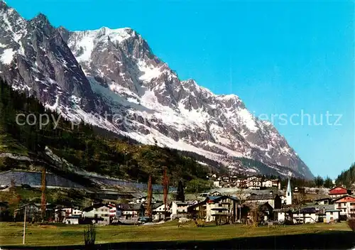 AK / Ansichtskarte Entreves e la Grandes Jorasses Mont Blanc Massiv Entreves