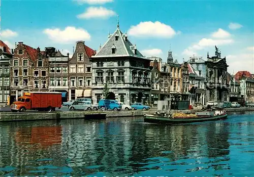 AK / Ansichtskarte Haarlem Spaarne met Waag Kanal Frachtkahn Haarlem