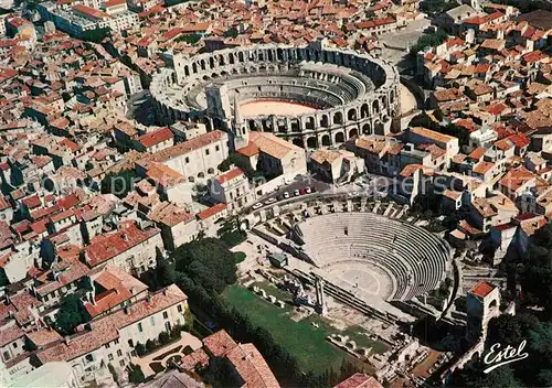 AK / Ansichtskarte Arles_Bouches du Rhone Theatre Antique Vue aerienne Arles_Bouches du Rhone