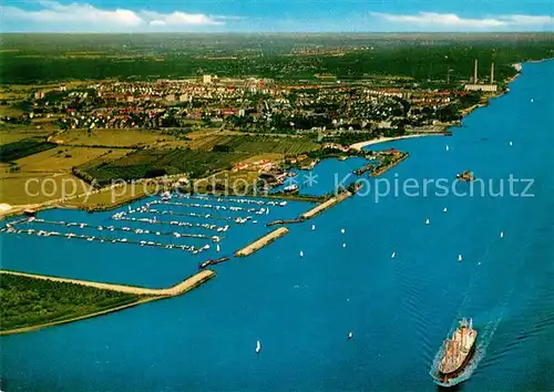 AK / Ansichtskarte Wedel_Pinneberg Fliegeraufnahme Wedel Pinneberg