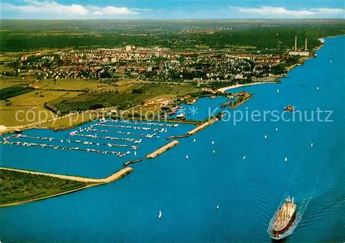 AK / Ansichtskarte Wedel_Pinneberg Hafen Fliegeraufnahme Wedel Pinneberg