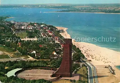 AK / Ansichtskarte Laboe Marine Ehrenmal Ostseebad Fliegeraufnahme Laboe