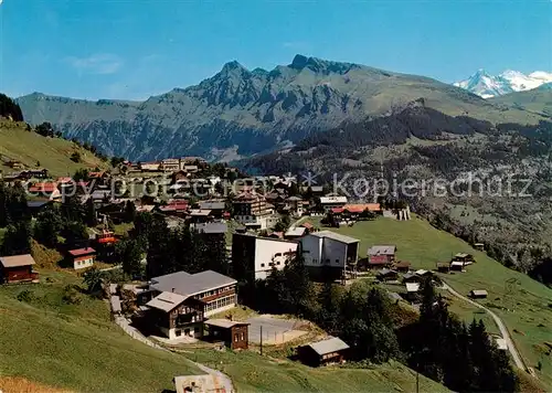 AK / Ansichtskarte Muerren_BE mit Maennlichen Tschuggen Lauberhorn Wetterhorn Muerren_BE