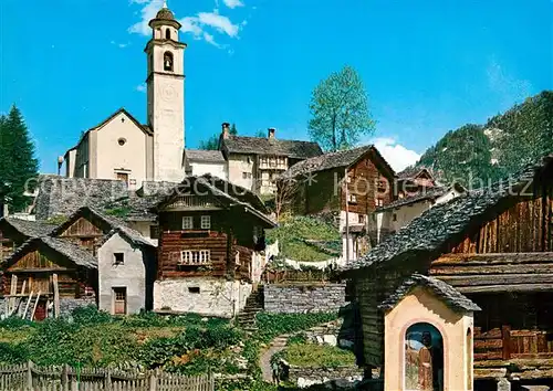 AK / Ansichtskarte Bosco_Gurin Teilansicht Walserdorf im Tessin Alte Haeuser Kirche Bosco Gurin