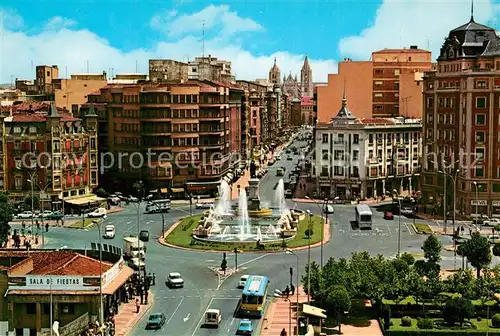 AK / Ansichtskarte Leon_Castilla_y_Leon Plaza de Guzman El Bueno y Avenida de Ordono II Fontana Leon_Castilla_y_Leon