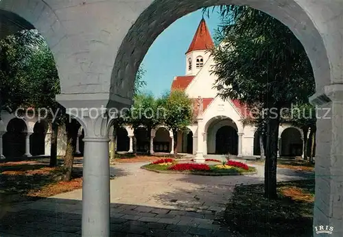 AK / Ansichtskarte Zoute_Knokke Kerk van de Heilige Rozenkrans Eglise du Saint Rosaire 