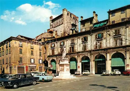 AK / Ansichtskarte Brescia Piazza della Loggia Portici e Torre Porta Bruciata Monumento Brescia