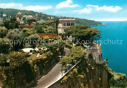 AK / Ansichtskarte Sorrento_Campania Hotel La Terrazza e Circolo dei forestieri Sorrento Campania