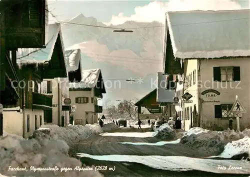 AK / Ansichtskarte Farchant Olympiastrasse gegen Alpspitze Farchant