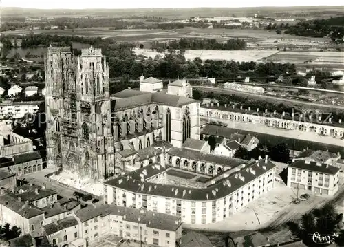 AK / Ansichtskarte Toul_Meurthe et Moselle_Lothringen Fliegeraufnahme Cathedrale  Toul_Meurthe et Moselle