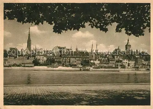 AK / Ansichtskarte Wuerzburg Altstadtblick mit Main Wuerzburg