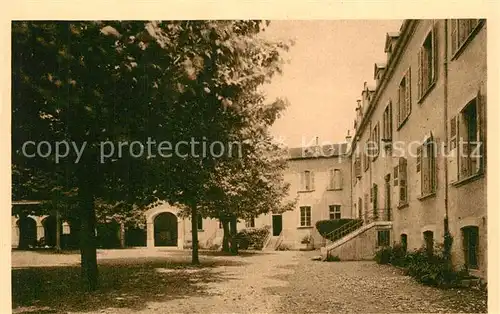 Voiron Pensionnat Sainte Marie Cour de recreation Voiron