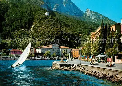 AK / Ansichtskarte Riva_del_Garda Lago di Garda Il lungolago Riva_del_Garda