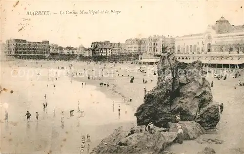 Biarritz_Pyrenees_Atlantiques Casino Municipal et la plage Biarritz_Pyrenees