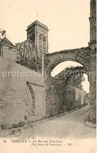 Vezelay Rue des Ursulines Vezelay