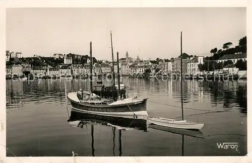 Audierne Vue sur le port Audierne