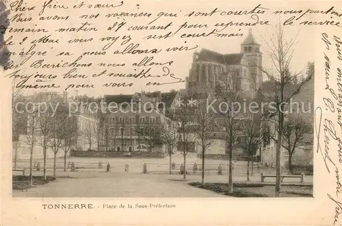 Tonnerre Place de la Sous Prefecture Tonnerre