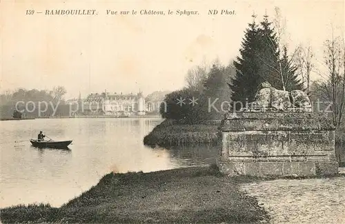 Rambouillet Parc Sphinx vue sur le Chateau Rambouillet