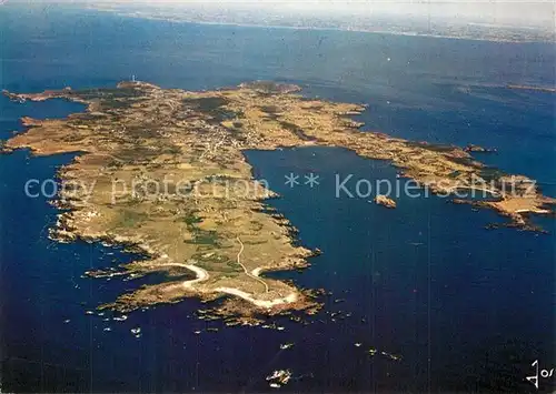 AK / Ansichtskarte Ile_d_Ouessant Vue aerienne Ile_d_Ouessant