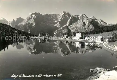 AK / Ansichtskarte Lago_di_Misurina Bergsee Berghotels Gebirgspass mit Sorapis Dolomiten Lago_di_Misurina
