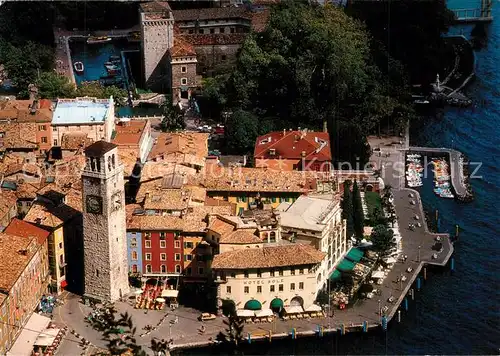 AK / Ansichtskarte Riva_del_Garda Altstadt Uferpromenade Gardasee Fliegeraufnahme Riva_del_Garda