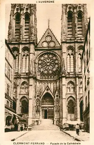 AK / Ansichtskarte Clermont_Ferrand_Puy_de_Dome Facade de la Cathedrale Clermont_Ferrand