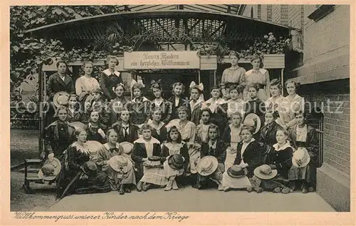 AK / Ansichtskarte Mainz_Rhein Haushaltungsschule St Josefstift Willkommensgruss unserer Kinder nach dem Krieg Mainz Rhein