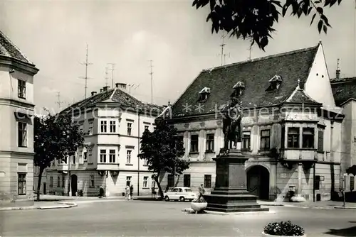 AK / Ansichtskarte Gyoer Republikplatz Gyoer