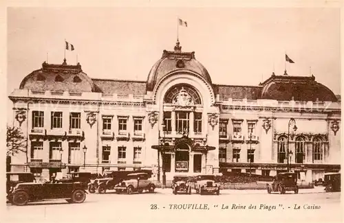 AK / Ansichtskarte Trouville Deauville La Reine des Plages Le Casino Trouville Deauville