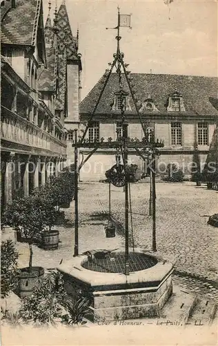 AK / Ansichtskarte Beaune_Cote_d_Or_Burgund Cour d honneur le puits Beaune_Cote_d_Or_Burgund