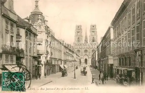 Orleans_Loiret Rue Jeanne dArc et la Cathedrale Orleans_Loiret