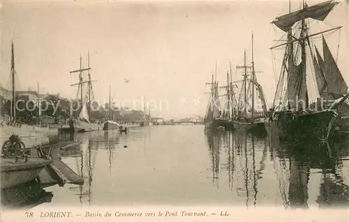 Lorient_Morbihan_Bretagne Bassin du Commerce vers le Pont Tournant Lorient_Morbihan_Bretagne