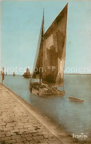 La_Rochelle_Charente Maritime Etude au bord du Chenal La_Rochelle