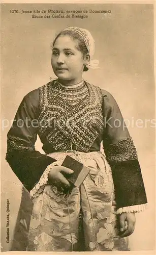 Douarnenez Jeune file de Pleare Etude des Coiffes de Bretagne Douarnenez