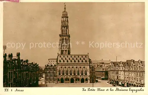 Arras_Pas de Calais La Petite Place et les Maisons Espagnoles Arras_Pas de Calais