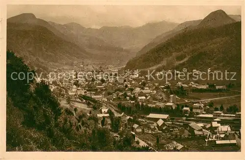 Mont Dore_Puy_de_Dome La Ville et la Vallee de la Dordogne Mont Dore_Puy_de_Dome