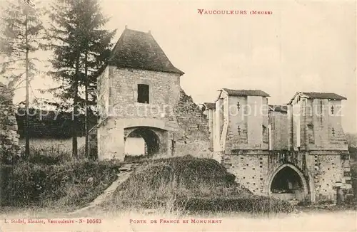 Vaucouleurs Porte de France et Monument Vaucouleurs