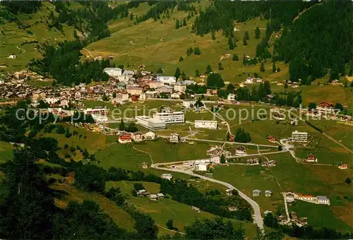 Leukerbad Fliegeraufnahme Leukerbad