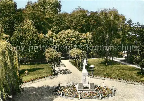 Jarny Monument aux Morts et Square Toussant Jarny