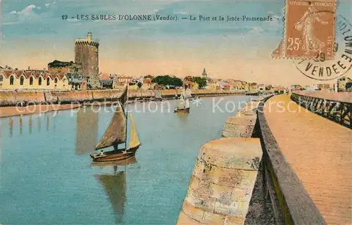 AK / Ansichtskarte Les_Sables d_Olonne Le Port et la Jetee Promenade Les_Sables d_Olonne