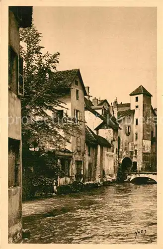 AK / Ansichtskarte Annecy_Haute Savoie Un coin de la vieille ville Canal du Thiou Annecy Haute Savoie