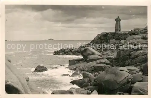 AK / Ansichtskarte Leuchtturm_Lighthouse Ploumanach Phare  