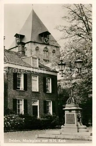 AK / Ansichtskarte Delden Marktplein met NH Kerk Delden